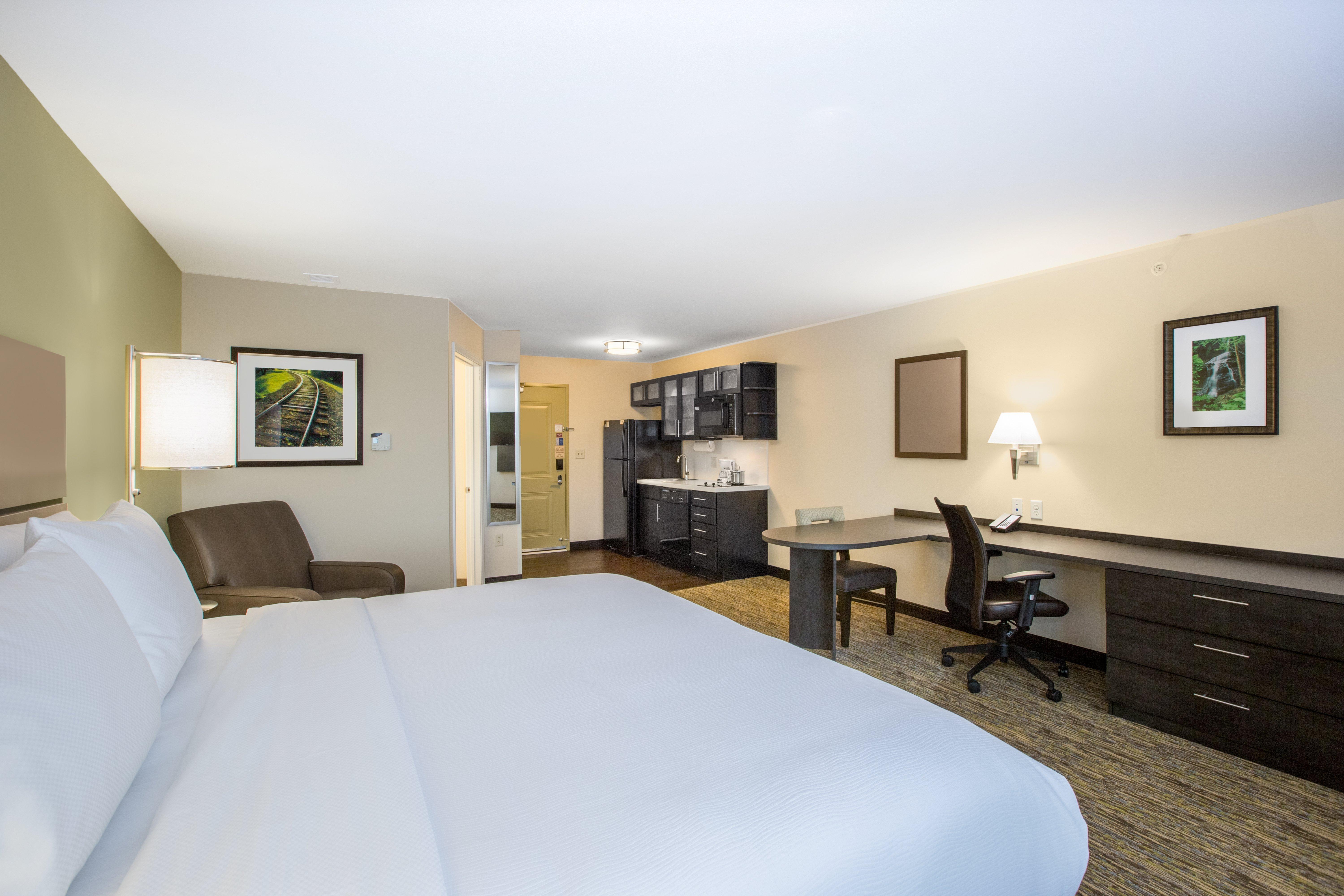 Candlewood Suites - Omaha Millard Area By Ihg Exterior foto